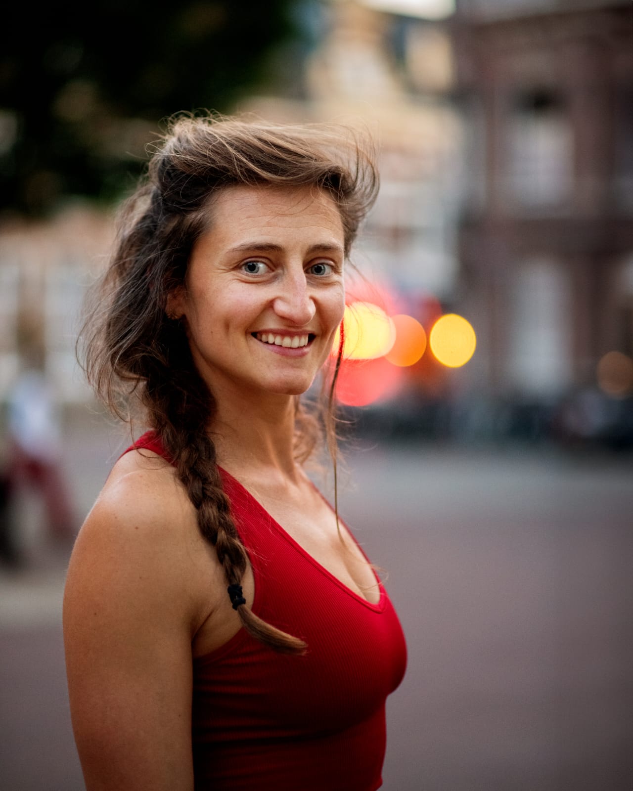 Yoga teacher Fanny at the Still Moving retreat near Durbuy